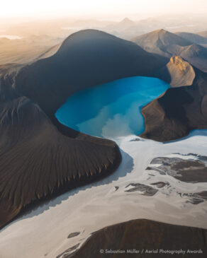 Sky ggnisvatn توسط سباستین مولر | برگزیده عکاسی هوایی 2020